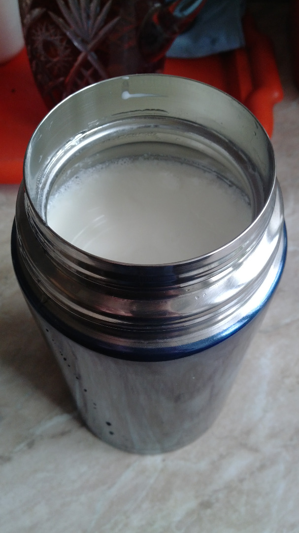 Home yoghurt making