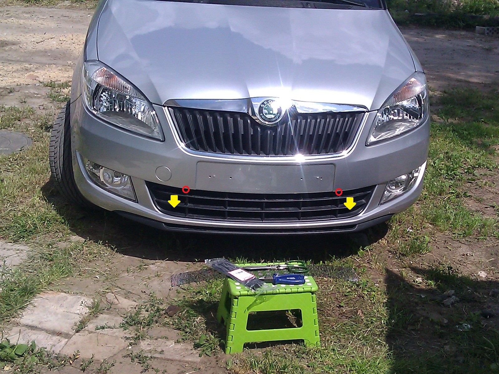 Skoda Roomster - Front net - 02